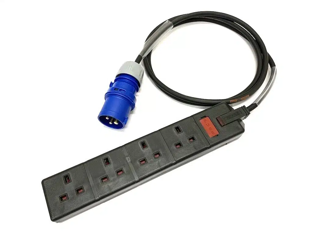 16Amp Plug to 13Amp 4 Gang Socket Adaptor Heavy Duty Converter Fly Lead 16A-13A